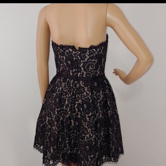 Black Lace Neiman Marcus dress - Picture 2 of 8